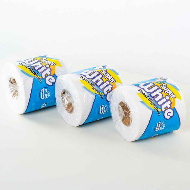 tres rollos de papel sanitario